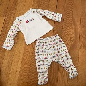 kissy kissy caboose train 2 piece set